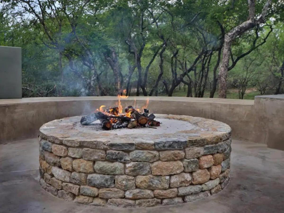 Appartement Chelesa By Kruger Nights à Marloth Park Extérieur photo